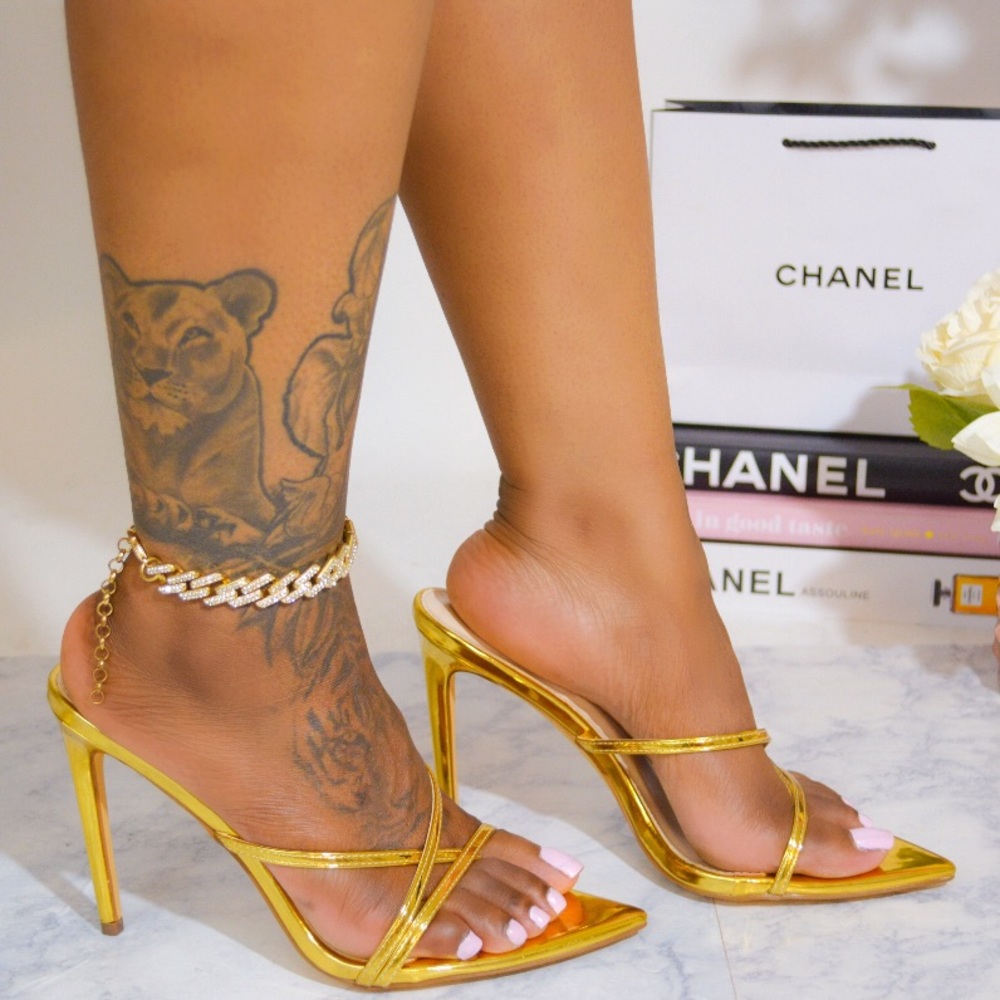 ✨ALL HEELS $20✨ Laurent Single Sole Heels (Gold) - Picture 3 of 3